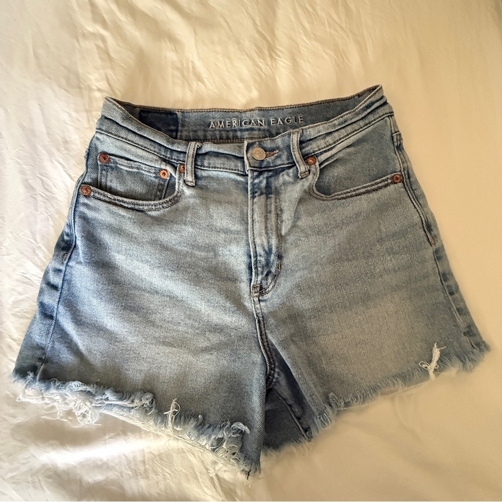 American Eagle Outfitters Women's Light Blue Denim Shorts